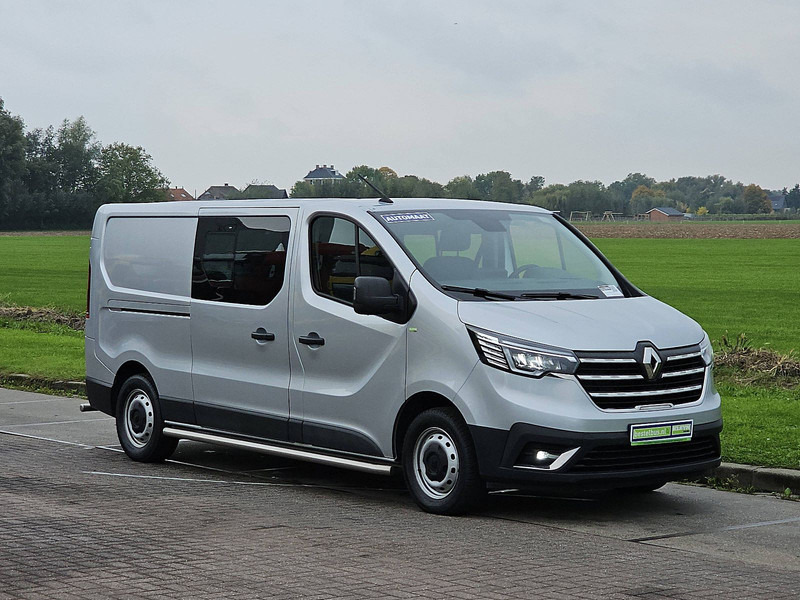 Renault Trafic 2.0 DCI L2 Dubbel Cabine NAP - Autoutilitară compactă: Foto 4 Renault Trafic 2.0 DCI L2 Dubbel Cabine NAP - Autoutilitară compactă: Foto 4