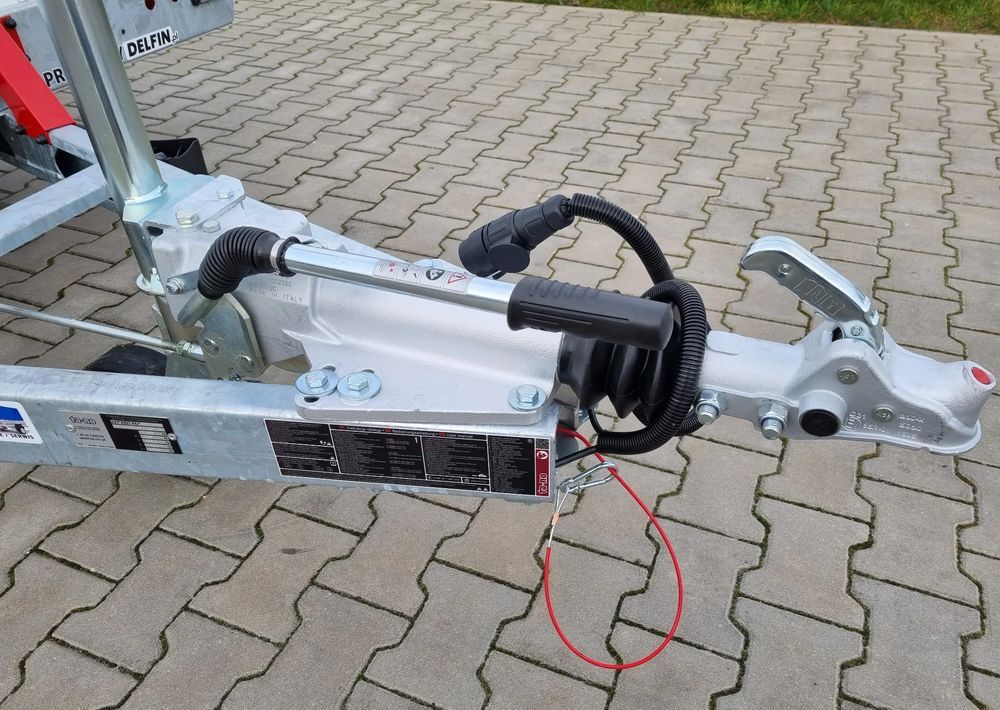 Remorcă transport auto nou TA-NO Scorpio 55 PREMIUM laweta 3 osiowa 5.5m 3500kg DMC najazdy niski załadunek: Foto 15