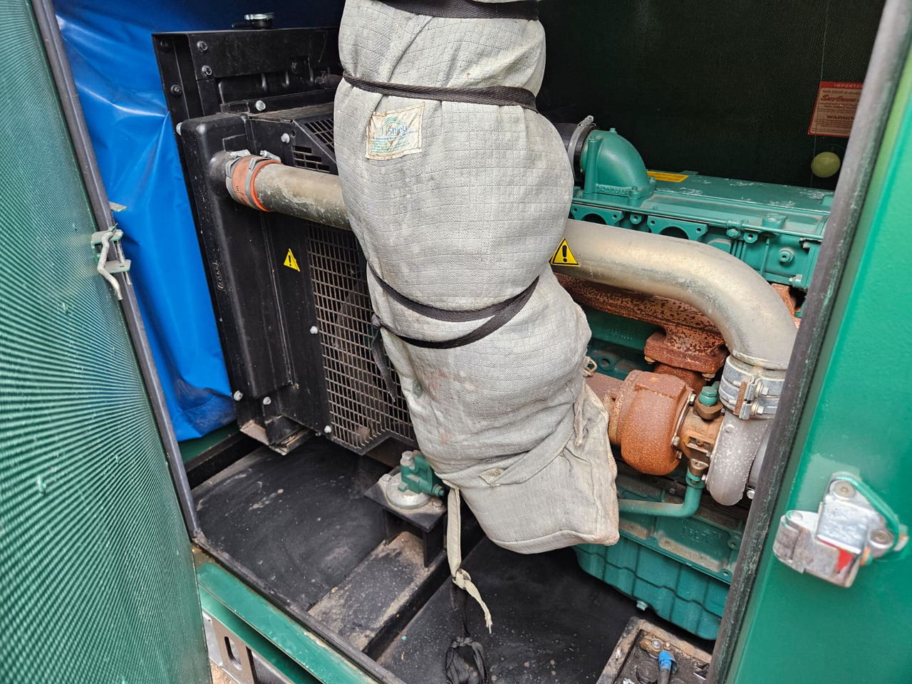 VOLVO TAD 720 GE DIESEL GENERATOR 120KW 150KVA 250 HOURS VOLVO TAD 720 GE DIESEL GENERATOR 120KW 150KVA 250 HOURS - Unealtă/ Echipament: Foto 4 VOLVO TAD 720 GE DIESEL GENERATOR 120KW 150KVA 250 HOURS VOLVO TAD 720 GE DIESEL GENERATOR 120KW 150KVA 250 HOURS - Unealtă/ Echipament: Foto 4