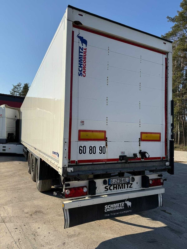 Schmitz Izoterma Kontener Box, 2017r, roleta , 481083 km , z Francji - Semiremorcă furgon: Foto 5 Schmitz Izoterma Kontener Box, 2017r, roleta , 481083 km , z Francji - Semiremorcă furgon: Foto 5