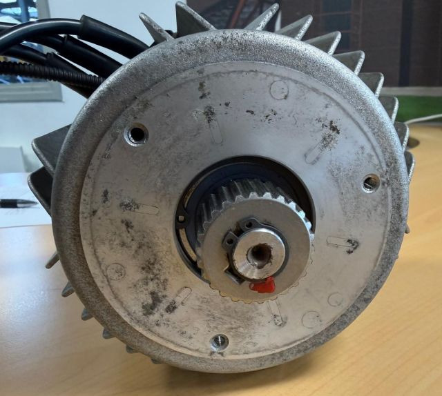 Jungheinrich 51050621 | Drive motor AF 4D4-L1 I/N 1011130 3 x14V 1,0 KW sn. JA18 - Sistem electric pentru Stivuitor: Foto 2 Jungheinrich 51050621 | Drive motor AF 4D4-L1 I/N 1011130 3 x14V 1,0 KW sn. JA18 - Sistem electric pentru Stivuitor: Foto 2