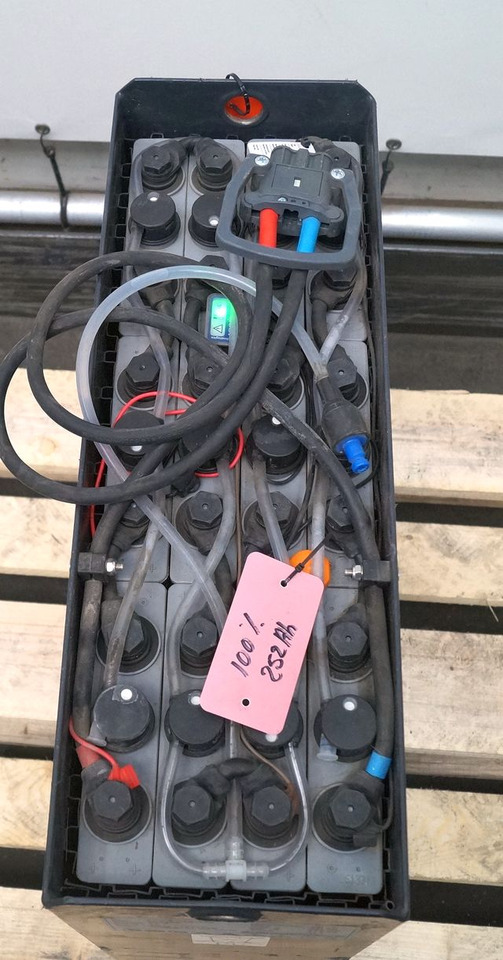 Jungheinrich unknown | Battery 24 2PZS250 year 2022 weight 212 kg sn. 203453 out - Acumulator pentru Stivuitor: Foto 2 Jungheinrich unknown | Battery 24 2PZS250 year 2022 weight 212 kg sn. 203453 out - Acumulator pentru Stivuitor: Foto 2