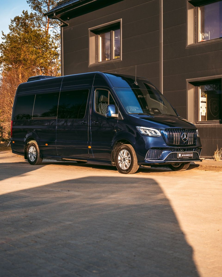 Mercedes-Benz Sprinter 319 VIP Van/ Sleeping Area/ Ski Holders - Transport persoane: Foto 2 Mercedes-Benz Sprinter 319 VIP Van/ Sleeping Area/ Ski Holders - Transport persoane: Foto 2