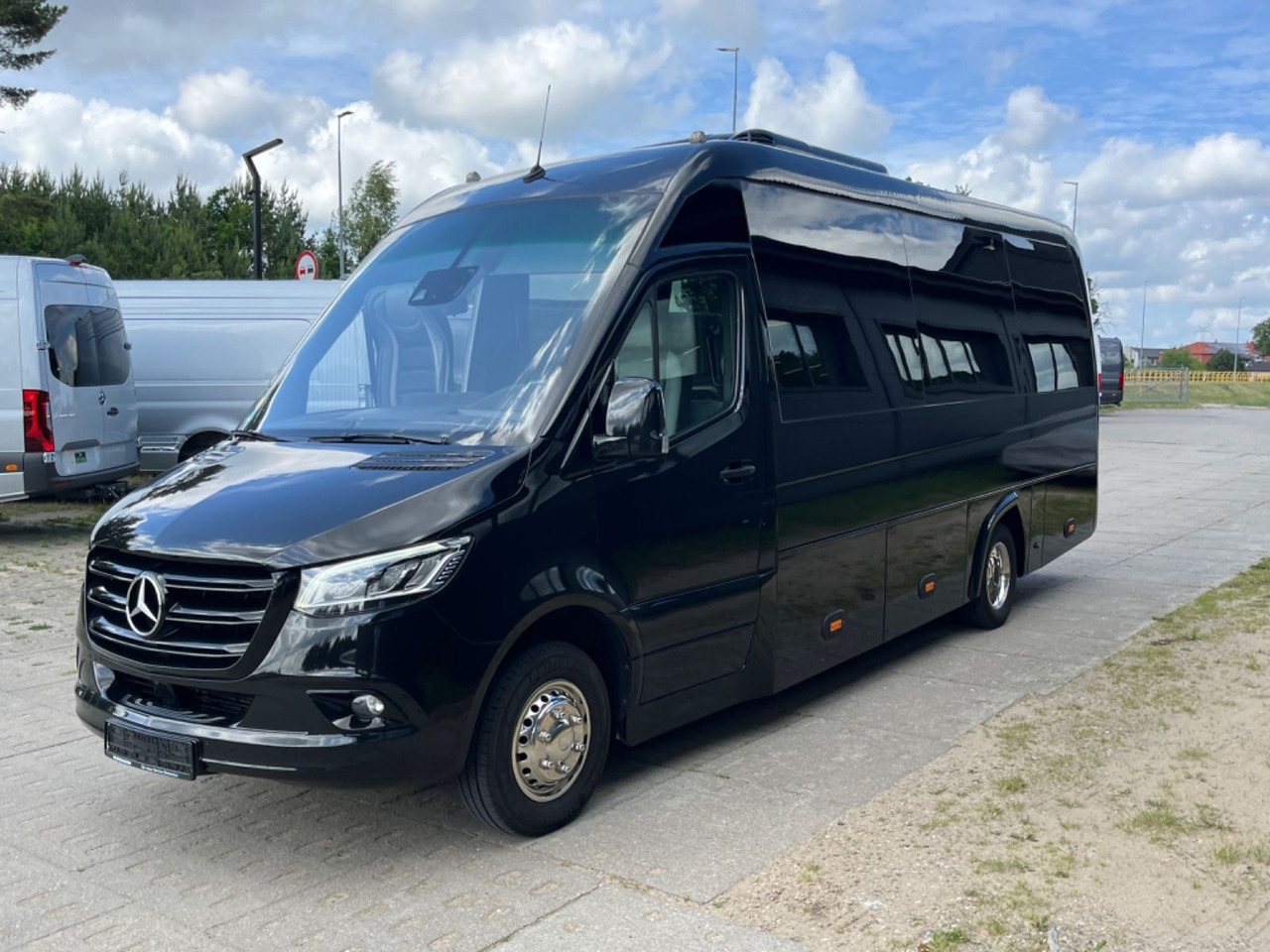 Mercedes-Benz Sprinter 519 HIGH DECK/ 3.0 V6 /LUXURY Bus/ 6.8t - Autocar: Foto 4 Mercedes-Benz Sprinter 519 HIGH DECK/ 3.0 V6 /LUXURY Bus/ 6.8t - Autocar: Foto 4