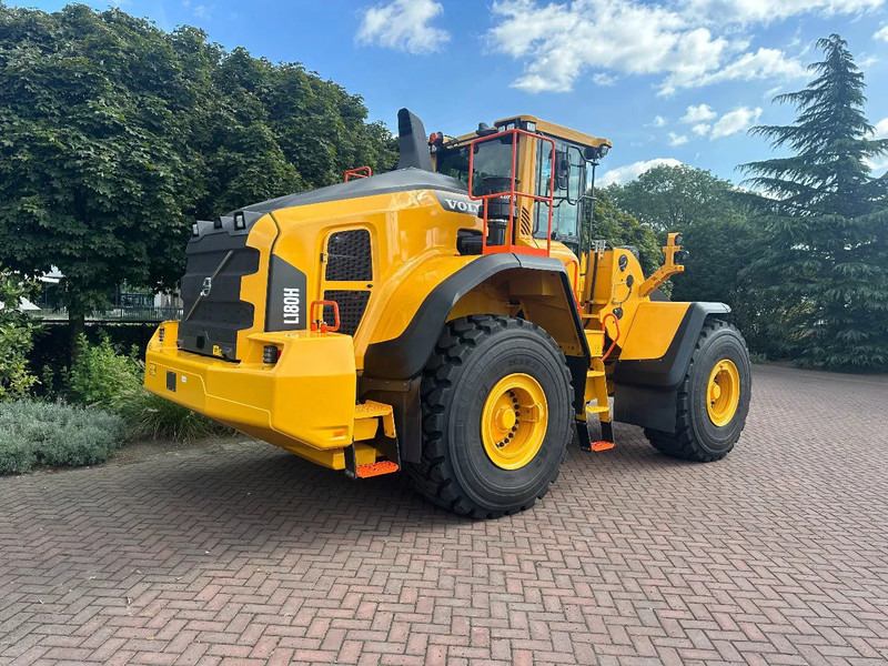 Volvo L180 H2 UNUSED 3-units availlable - Încărcător frontal pe pneuri: Foto 4 Volvo L180 H2 UNUSED 3-units availlable - Încărcător frontal pe pneuri: Foto 4