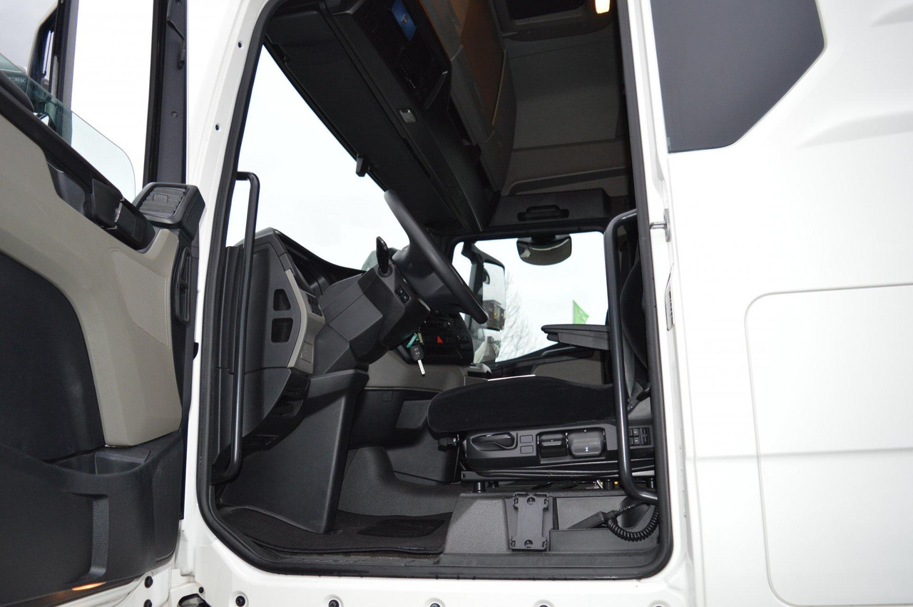 Cap tractor MAN TGX 18.470 GX: Foto 8