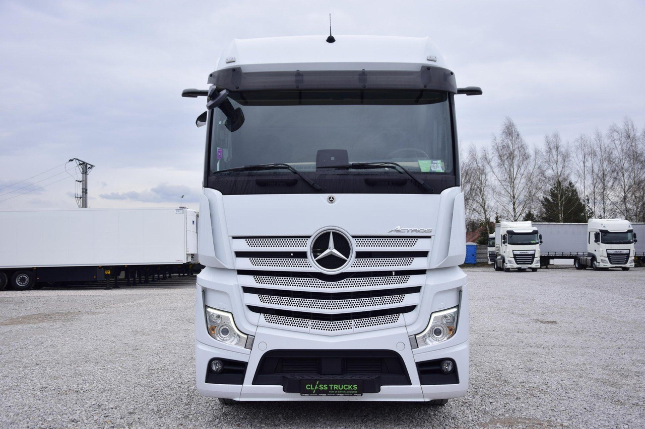 Mercedes-Benz Actros 5 1845 BigSpace - Cap tractor: Foto 2 Mercedes-Benz Actros 5 1845 BigSpace - Cap tractor: Foto 2