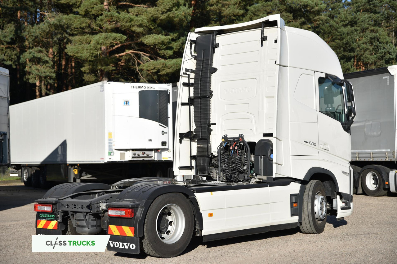 Volvo FH 500 Globetrotter XL Side Skirts - Cap tractor: Foto 4 Volvo FH 500 Globetrotter XL Side Skirts - Cap tractor: Foto 4