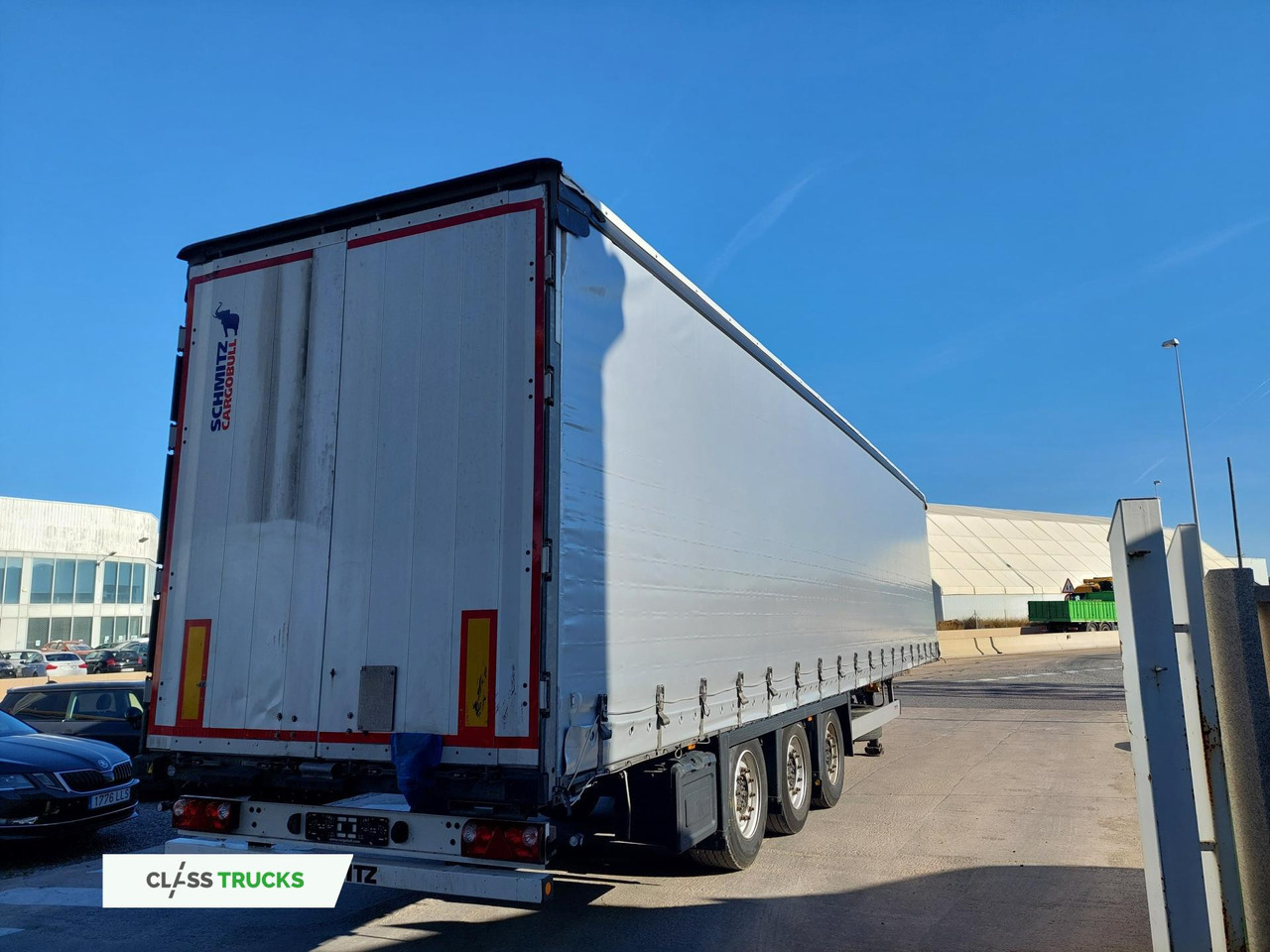 Schmitz Cargobull SCS24/L Varios - Semiremorcă prelată: Foto 3 Schmitz Cargobull SCS24/L Varios - Semiremorcă prelată: Foto 3