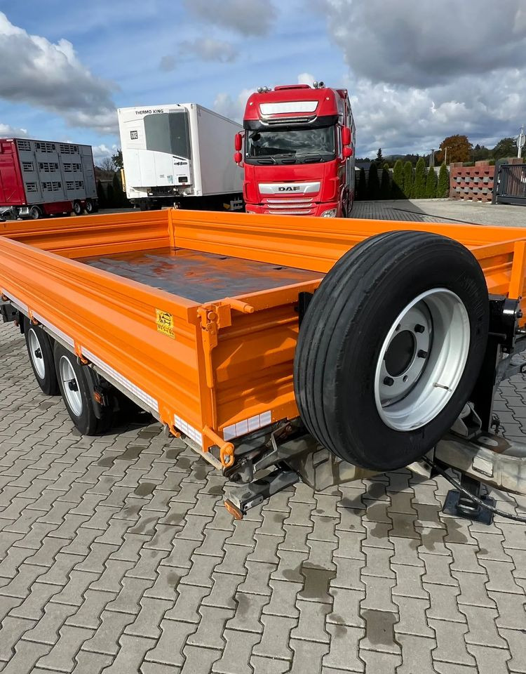 Humbaur Tandem | Wywrotka trójstronna | 9 990 kg DMC | 2013 | Zawieszenie resor | - Semiremorcă basculantă: Foto 2 Humbaur Tandem | Wywrotka trójstronna | 9 990 kg DMC | 2013 | Zawieszenie resor | - Semiremorcă basculantă: Foto 2