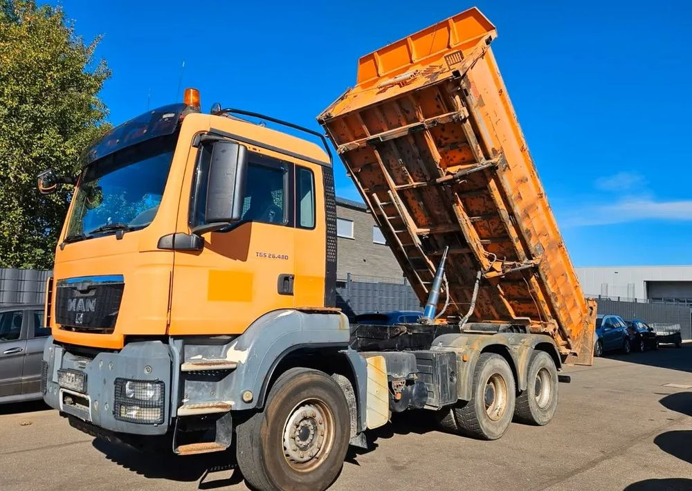 MAN TGS 26.480 6x4 WYWROTKA 3-STRONNA | AUTOMAT | EURO 5 | PRZEBIEG 310 000km! - Camion basculantă: Foto 3 MAN TGS 26.480 6x4 WYWROTKA 3-STRONNA | AUTOMAT | EURO 5 | PRZEBIEG 310 000km! - Camion basculantă: Foto 3