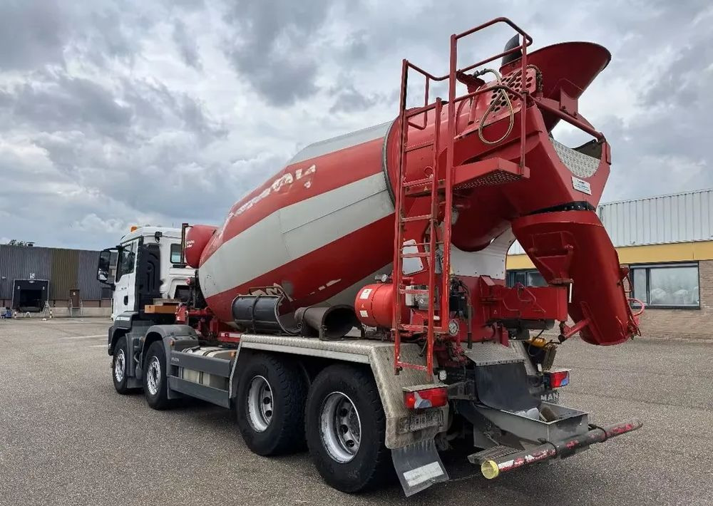 MAN TGS 35.420 8x4 – betonowóz Stetter 9 m³- Euro 6 - Autobetonieră: Foto 4 MAN TGS 35.420 8x4 – betonowóz Stetter 9 m³- Euro 6 - Autobetonieră: Foto 4