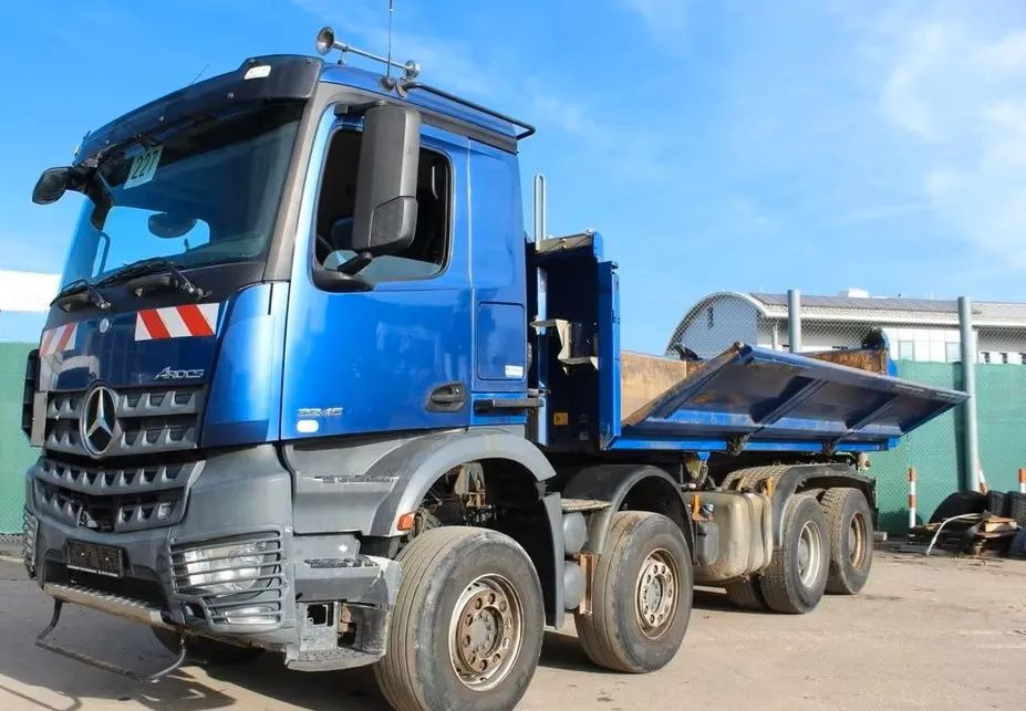 Mercedes-Benz 3245 | 8x4 | Wywrotka 3-stronna Meiller | Retarder | Bordmatik | Euro 6 | Klima | 308 798 km - Camion basculantă: Foto 1 Mercedes-Benz 3245 | 8x4 | Wywrotka 3-stronna Meiller | Retarder | Bordmatik | Euro 6 | Klima | 308 798 km - Camion basculantă: Foto 1