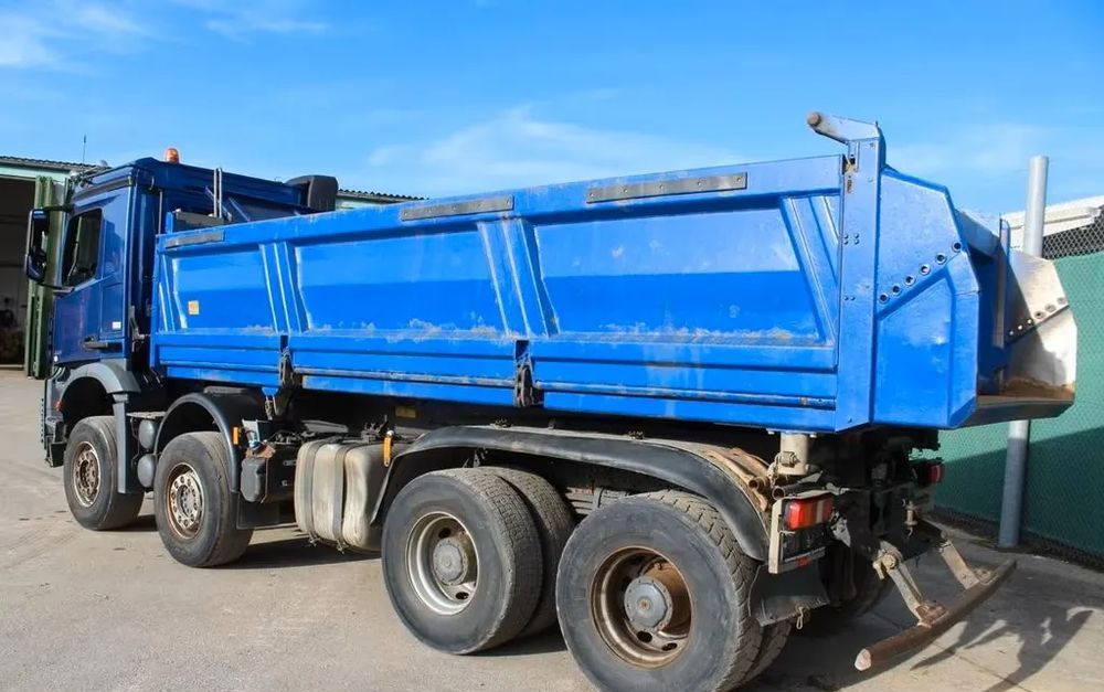 Mercedes-Benz 3245 | 8x4 | Wywrotka 3-stronna Meiller | Retarder | Bordmatik | Euro 6 | Klima | 308 798 km - Camion basculantă: Foto 4 Mercedes-Benz 3245 | 8x4 | Wywrotka 3-stronna Meiller | Retarder | Bordmatik | Euro 6 | Klima | 308 798 km - Camion basculantă: Foto 4
