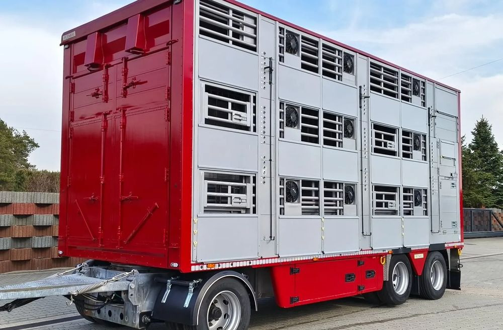 Pezzaioli RBA 32/TRZYOSIOWA PRZYCZEPA-2XBYDŁO,3X TRZODA/HYDRAULICZNIE PODNOSZONY DACH I PODŁOGI / OŚ ŚRODKOWA PODNOSZONA - Remorcă transport animale: Foto 1 Pezzaioli RBA 32/TRZYOSIOWA PRZYCZEPA-2XBYDŁO,3X TRZODA/HYDRAULICZNIE PODNOSZONY DACH I PODŁOGI / OŚ ŚRODKOWA PODNOSZONA - Remorcă transport animale: Foto 1
