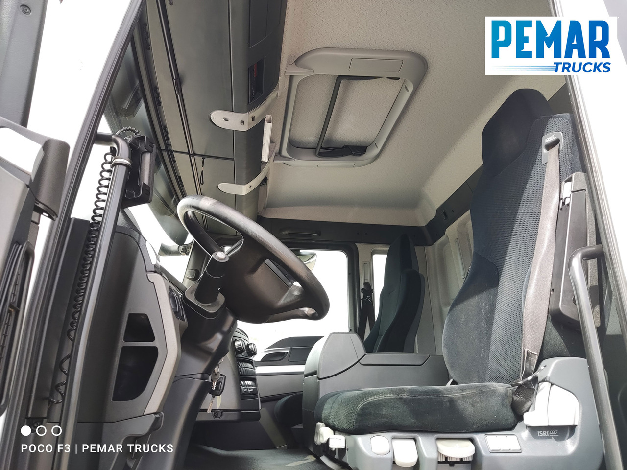 Interior photo 1: Camion furgon MAN TGS 26.400 6X2 CAJA CERRADA EURO 6