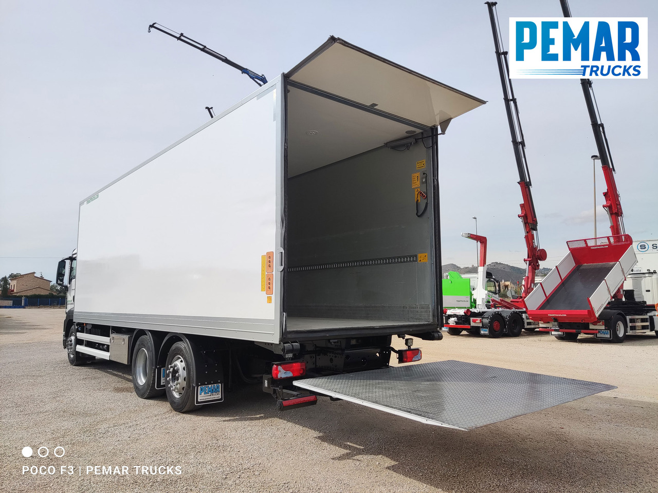 Camion furgon MAN TGS 26.400 6X2 CAJA CERRADA EURO 6: Foto 13