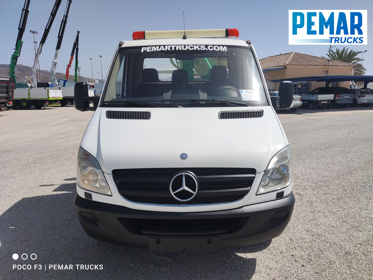 MERCEDES-BENZ SPRINTER 515 CDI GRUA CAJA FIJA 150 CV - Camion platformă, Camion cu macara: Foto 2 MERCEDES-BENZ SPRINTER 515 CDI GRUA CAJA FIJA 150 CV - Camion platformă, Camion cu macara: Foto 2