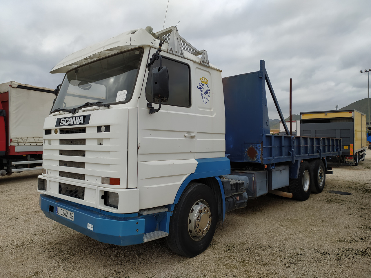 SCANIA 143 420 BASCULANTE - Camion basculantă: Foto 1 SCANIA 143 420 BASCULANTE - Camion basculantă: Foto 1