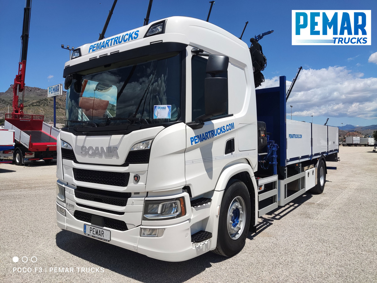 SCANIA P 370 4X2 GRUA CAJA FIJA - Camion platformă, Camion cu macara: Foto 2 SCANIA P 370 4X2 GRUA CAJA FIJA - Camion platformă, Camion cu macara: Foto 2