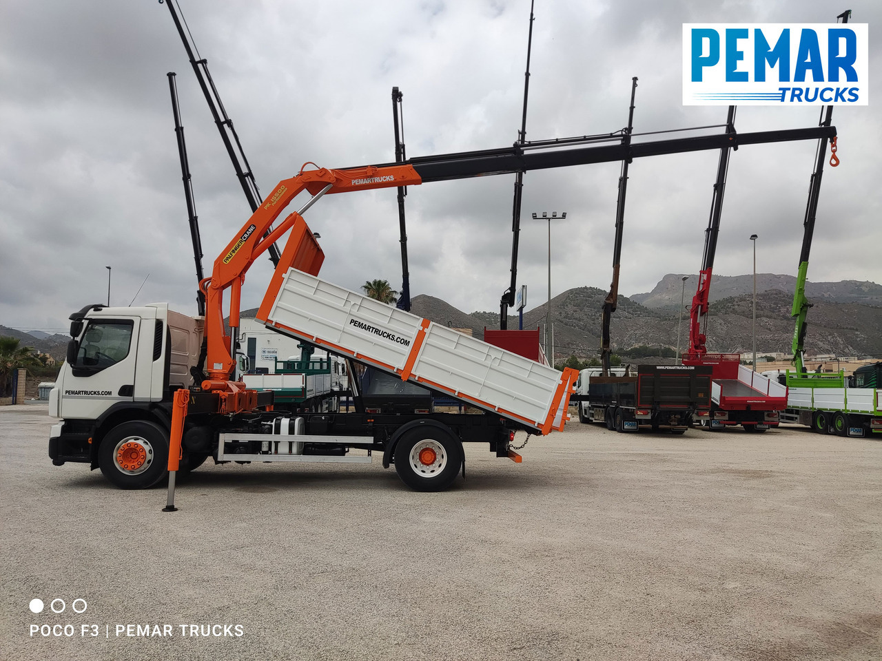 VOLVO FE 280 GRUA BASCULANTE 18T EURO 6 - Camion cu macara: Foto 4 VOLVO FE 280 GRUA BASCULANTE 18T EURO 6 - Camion cu macara: Foto 4