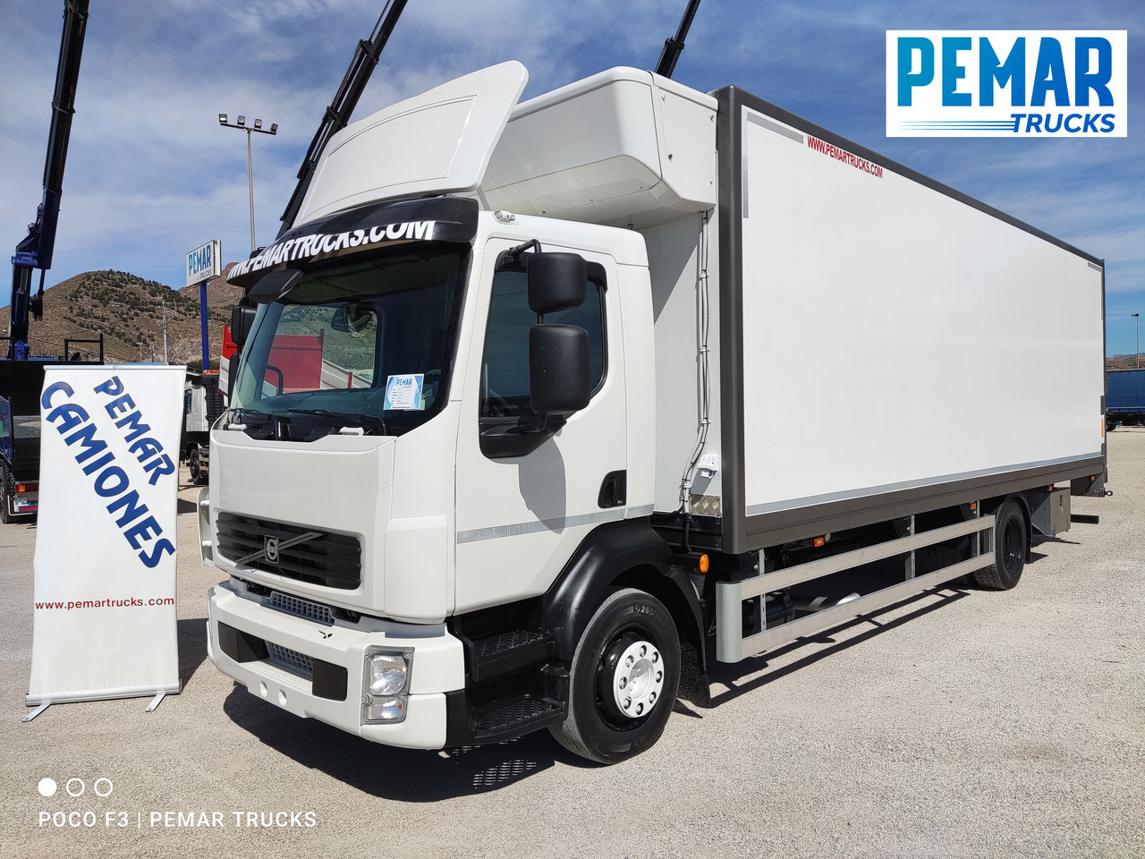 VOLVO FL 240 FRIGORIFICO 14T - Camion frigider: Foto 1 VOLVO FL 240 FRIGORIFICO 14T - Camion frigider: Foto 1