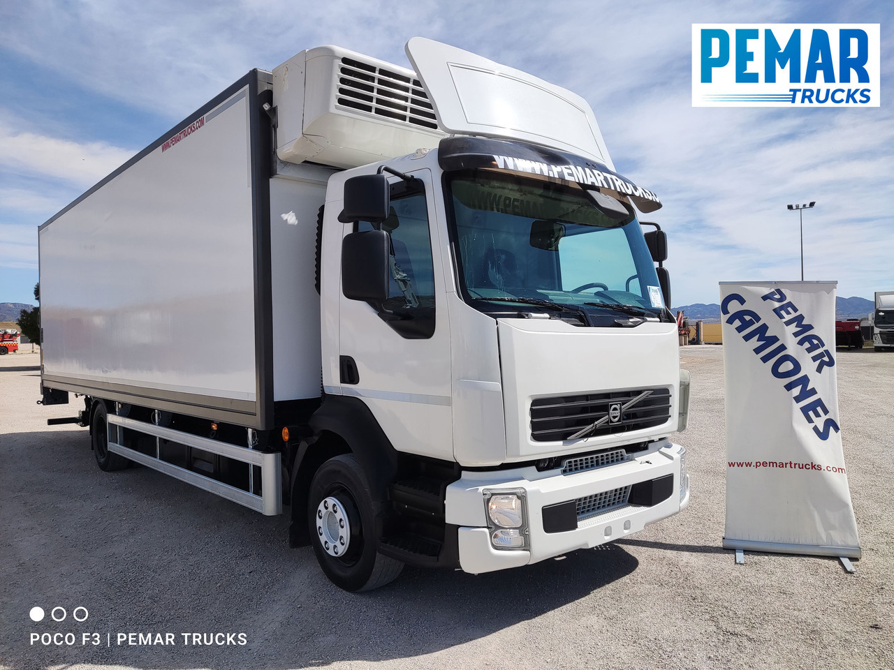 VOLVO FL 240 FRIGORIFICO 14T - Camion frigider: Foto 3 VOLVO FL 240 FRIGORIFICO 14T - Camion frigider: Foto 3