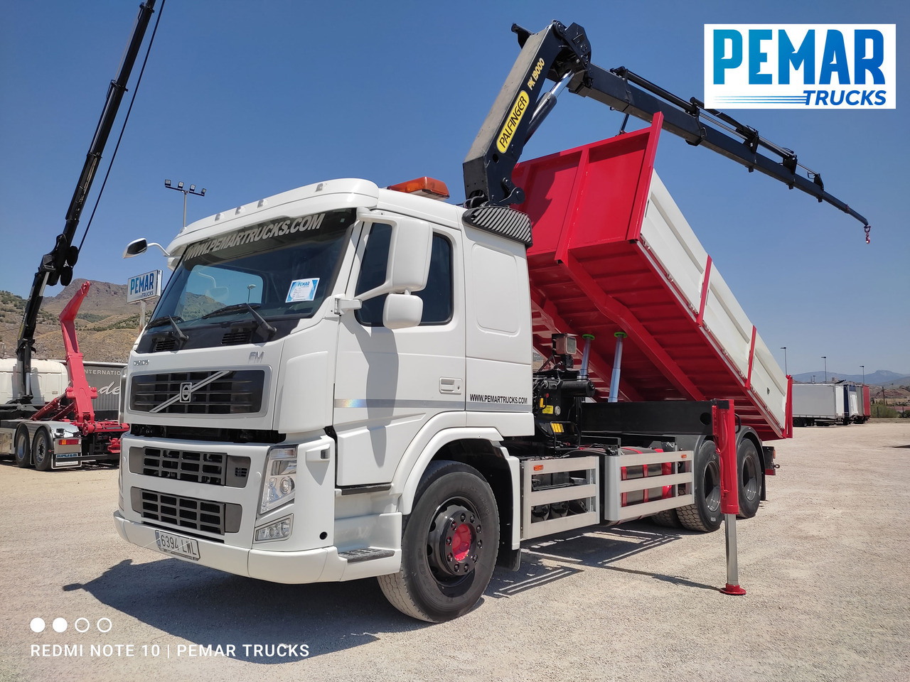 Camion basculantă, Camion cu macara VOLVO FM 440 6X4 GRUA BASCULANTE: Foto 25