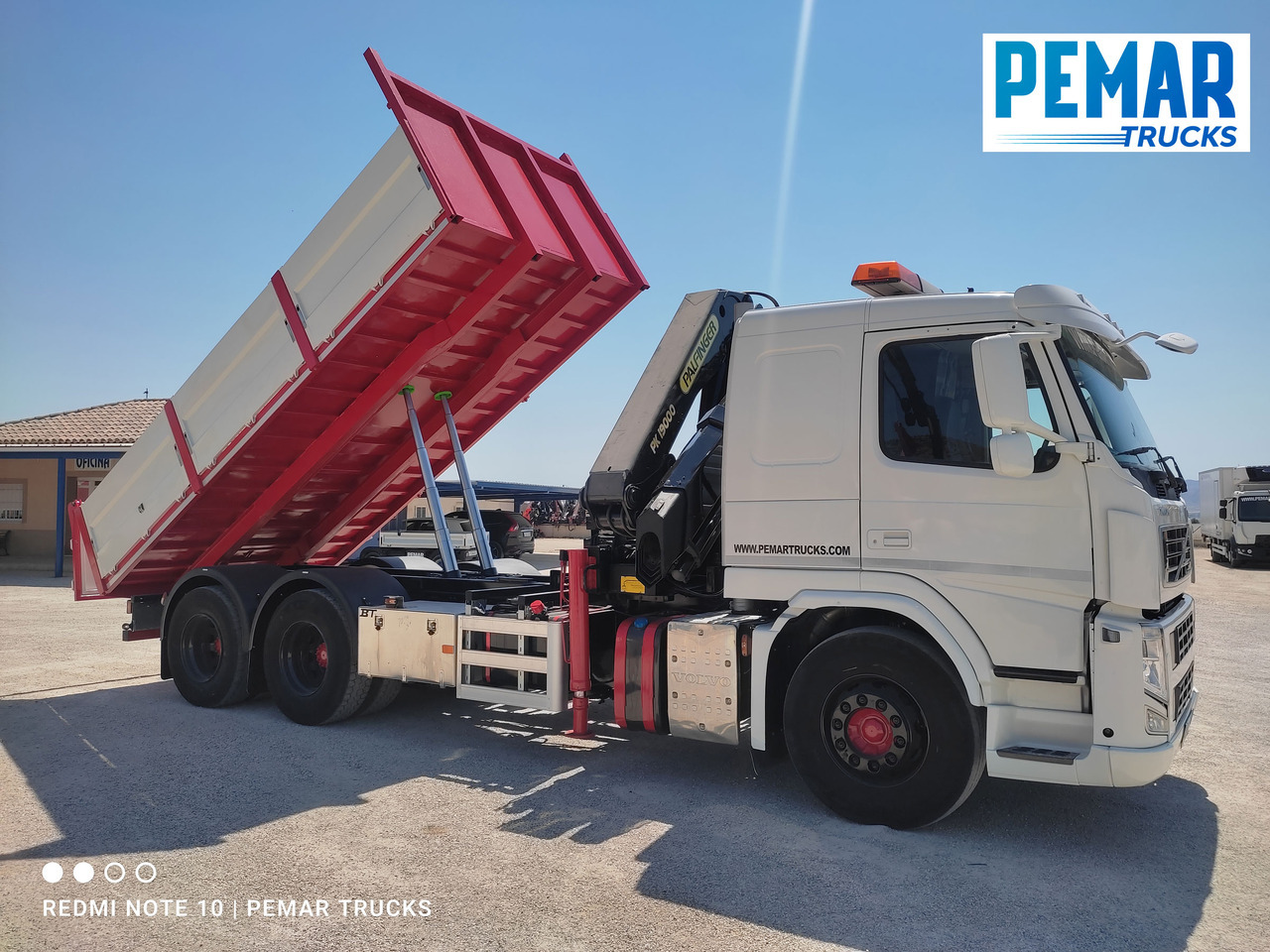 Camion basculantă, Camion cu macara VOLVO FM 440 6X4 GRUA BASCULANTE: Foto 20
