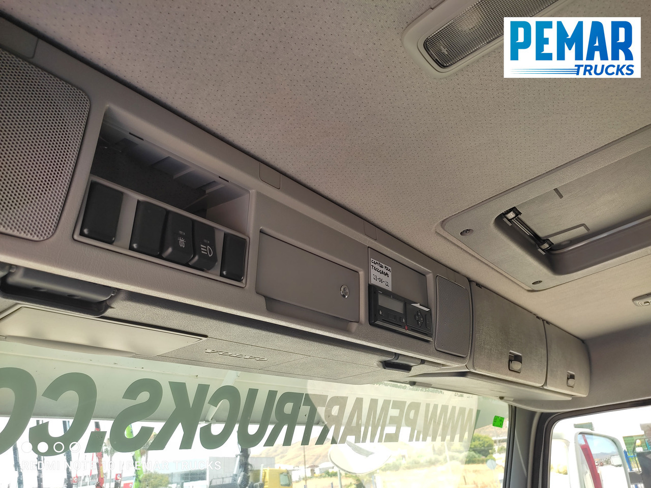 Camion basculantă, Camion cu macara VOLVO FM 440 6X4 GRUA BASCULANTE: Foto 41