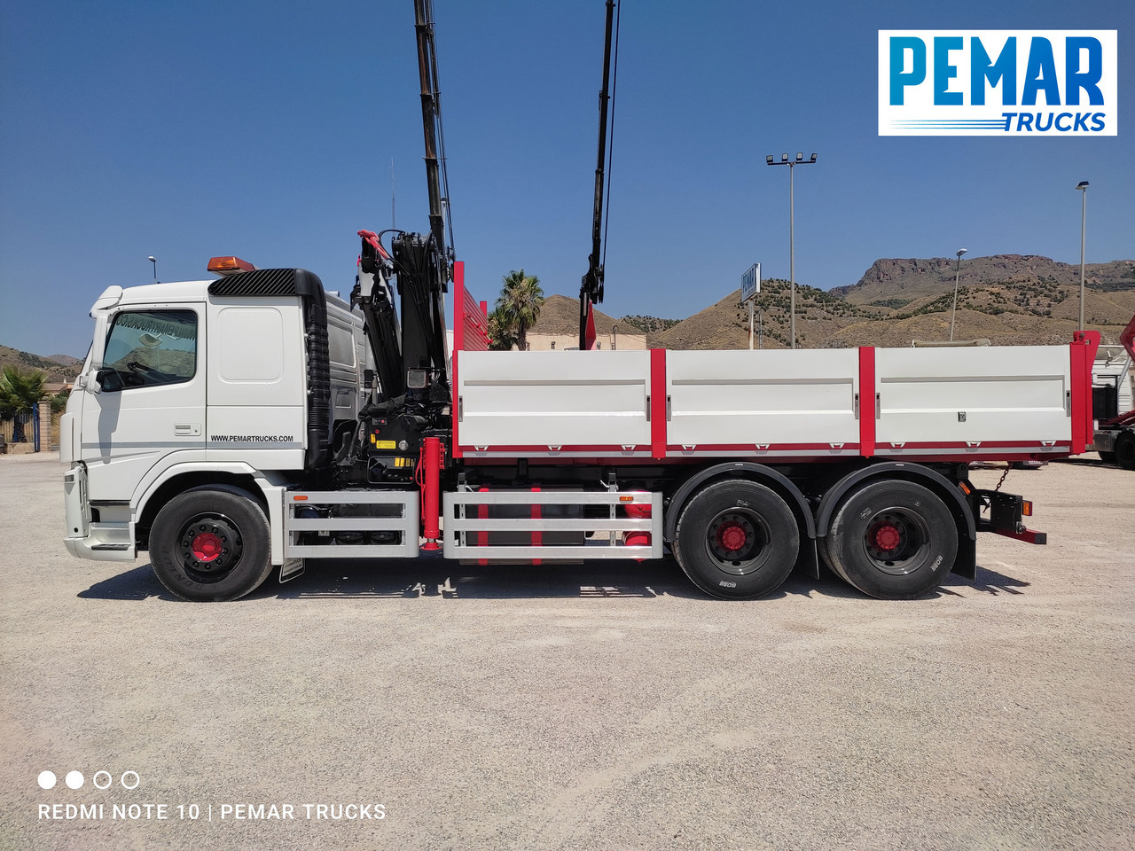 Camion basculantă, Camion cu macara VOLVO FM 440 6X4 GRUA BASCULANTE: Foto 13