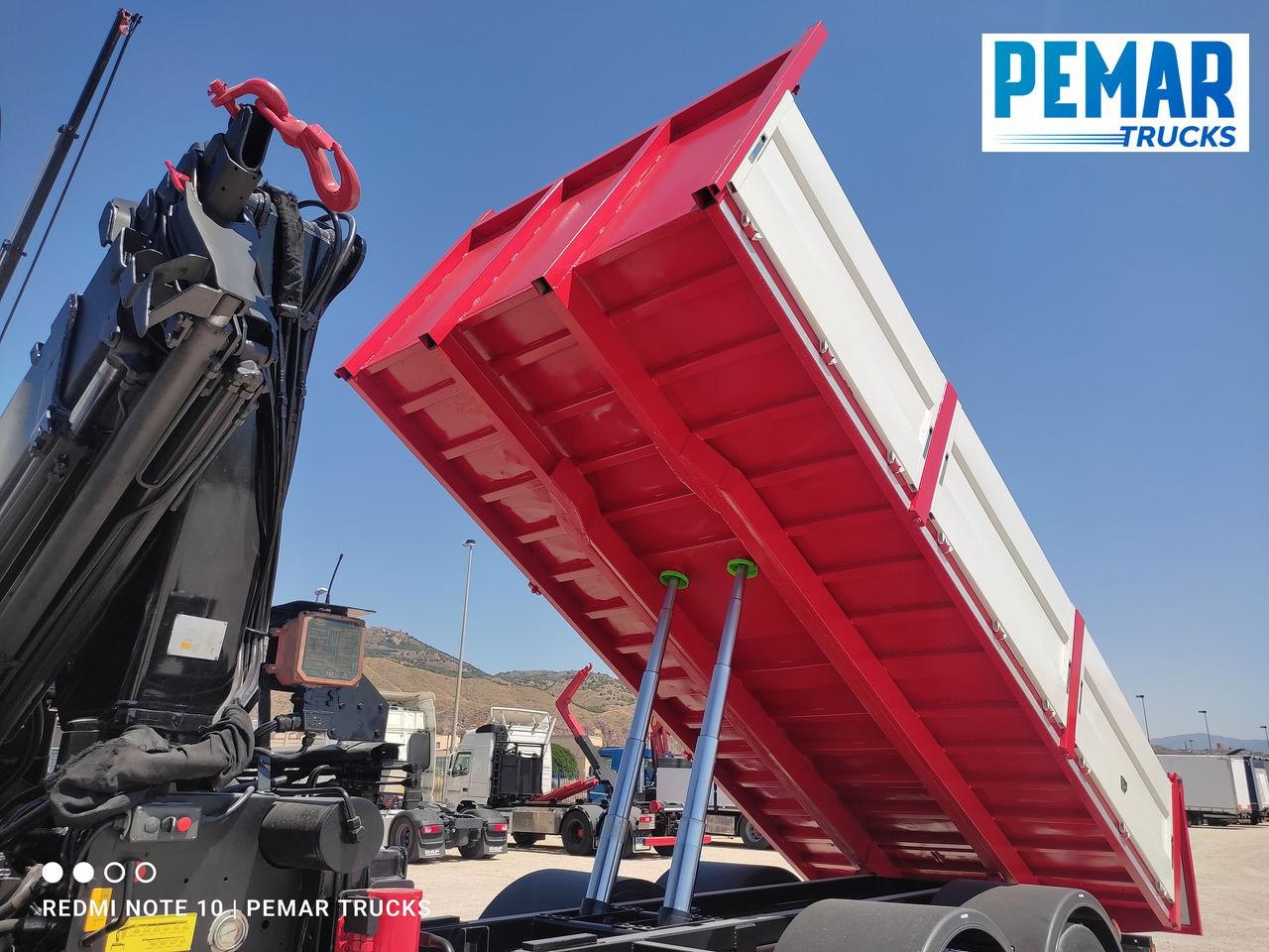 Camion basculantă, Camion cu macara VOLVO FM 440 6X4 GRUA BASCULANTE: Foto 21