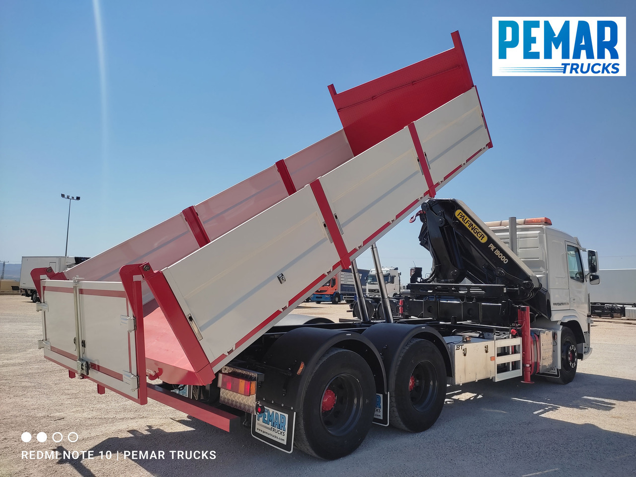 Camion basculantă, Camion cu macara VOLVO FM 440 6X4 GRUA BASCULANTE: Foto 18