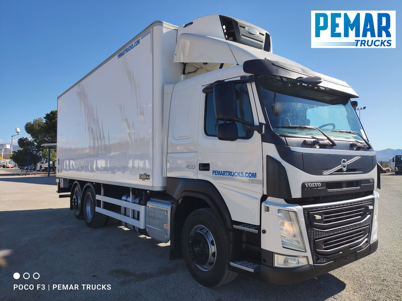 VOLVO FM 450 6X2 FRIGORIFICO EURO 6 - Camion frigider: Foto 3 VOLVO FM 450 6X2 FRIGORIFICO EURO 6 - Camion frigider: Foto 3