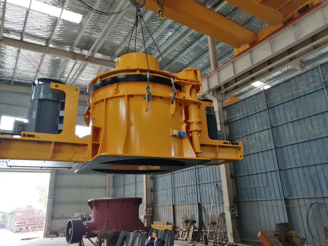 Kinglink KV85 Vertical Shaft Impact (VSI) Crusher - Concasor mobil: Foto 5 Kinglink KV85 Vertical Shaft Impact (VSI) Crusher - Concasor mobil: Foto 5
