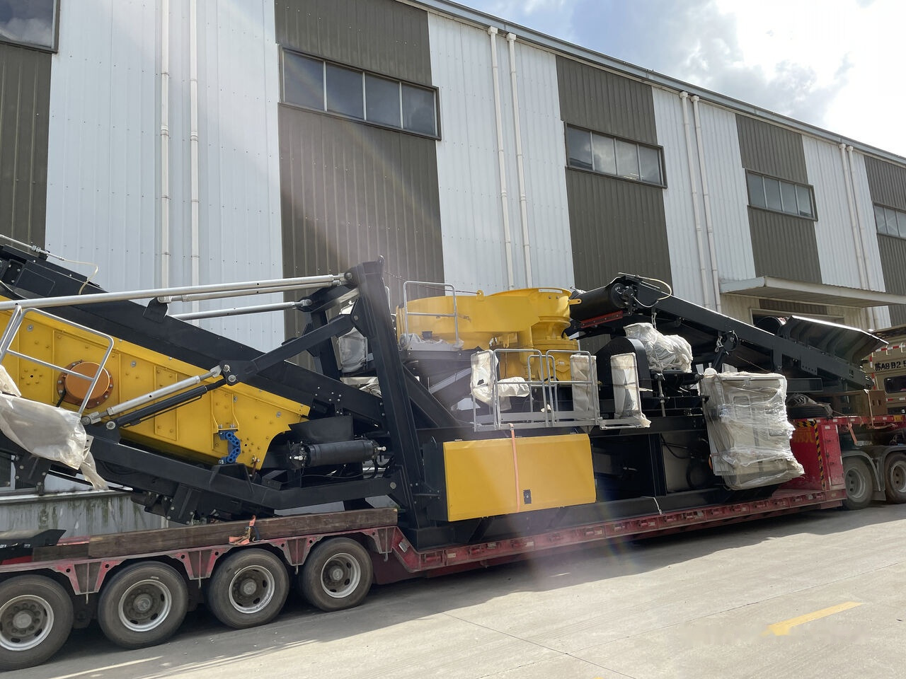 Kinglink Modular Skid Mounted CH430 Cone Crusher Plant - Concasor conice: Foto 3 Kinglink Modular Skid Mounted CH430 Cone Crusher Plant - Concasor conice: Foto 3