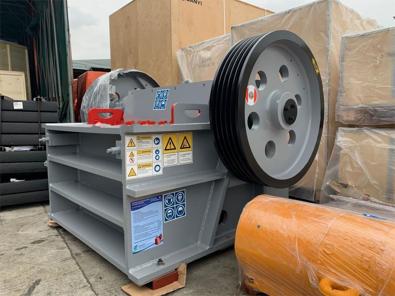 Kinglink PEX 10X47 Fine Stone Jaw Crusher for Concrete Batching Plant - Concasor cu fălci: Foto 1 Kinglink PEX 10X47 Fine Stone Jaw Crusher for Concrete Batching Plant - Concasor cu fălci: Foto 1