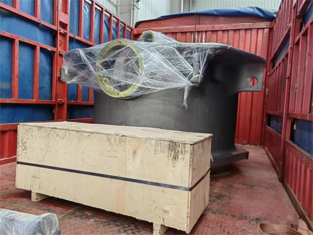 Metso Main Frame for Metso HP300 Cone Crusher - Concasor conice: Foto 3 Metso Main Frame for Metso HP300 Cone Crusher - Concasor conice: Foto 3