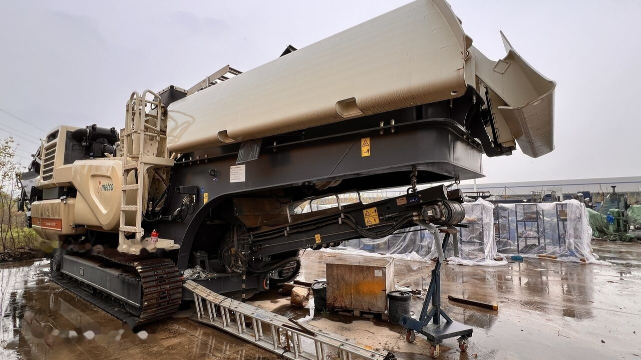 Metso NEW Lokotrack LT1213S mobile horizontal impact crusher - Concasor: Foto 5 Metso NEW Lokotrack LT1213S mobile horizontal impact crusher - Concasor: Foto 5