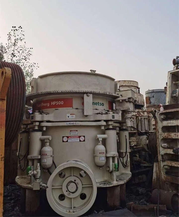 Metso Used HP500 Cone Crusher - Concasor conice: Foto 4 Metso Used HP500 Cone Crusher - Concasor conice: Foto 4