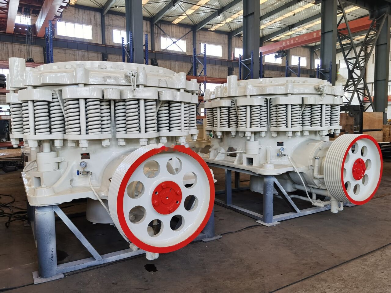 Nordberg Symons 4.25 Feet SHHD Short Head Cone Crusher - Concasor conice: Foto 5 Nordberg Symons 4.25 Feet SHHD Short Head Cone Crusher - Concasor conice: Foto 5