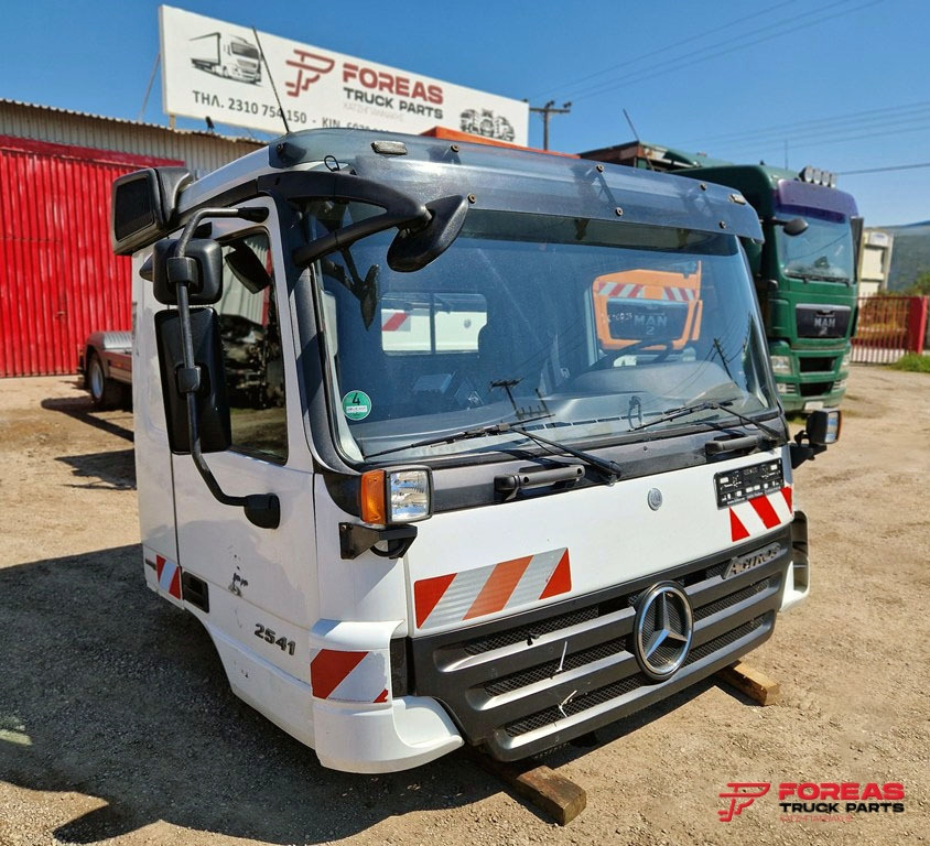 MERCEDES ACTROS MP2 MEDIUM - Cabină: Foto 1 MERCEDES ACTROS MP2 MEDIUM - Cabină: Foto 1