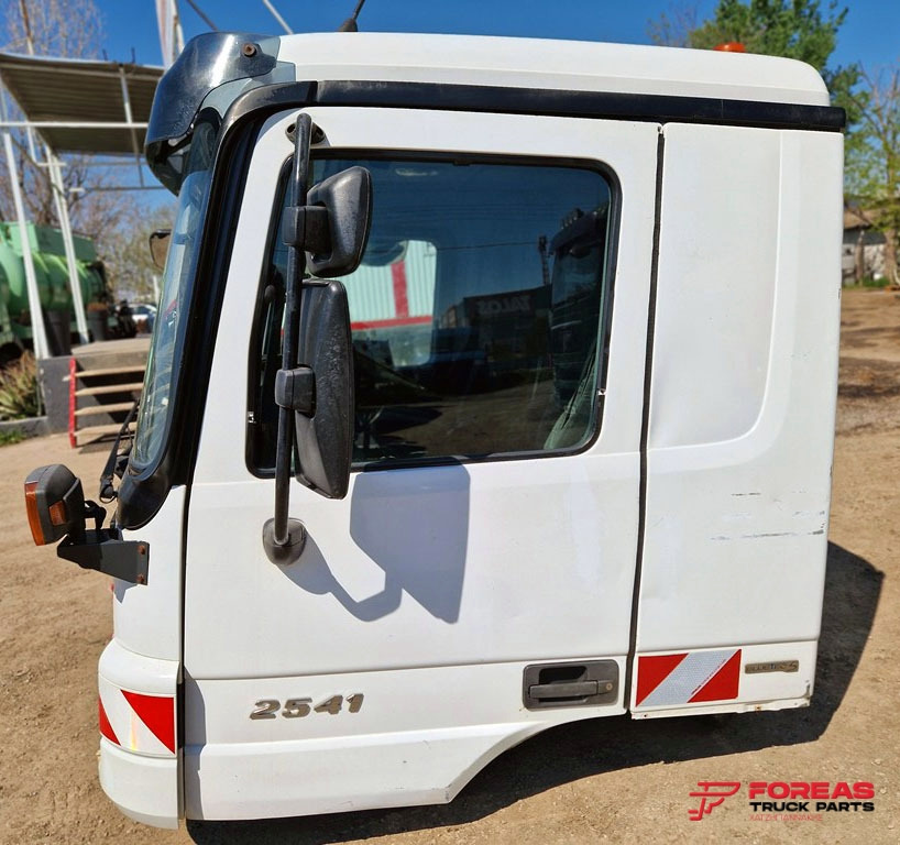 MERCEDES ACTROS MP2 MEDIUM - Cabină: Foto 4 MERCEDES ACTROS MP2 MEDIUM - Cabină: Foto 4