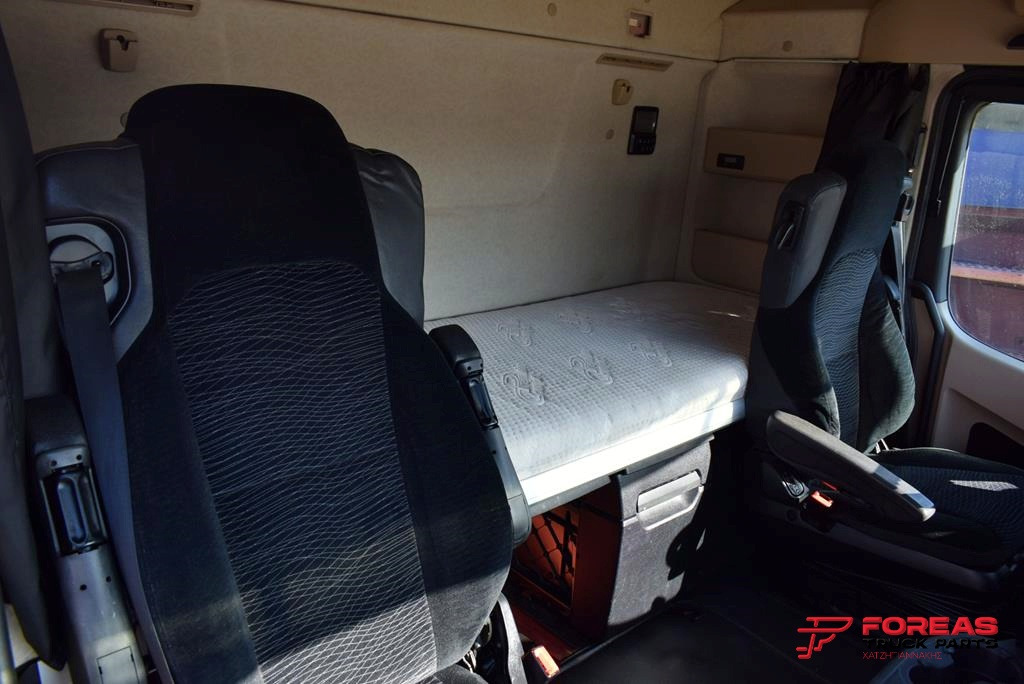 Cabină pentru Camion MERCEDES-BENZ ACTROS MP4 GIGA SPACE: Foto 33