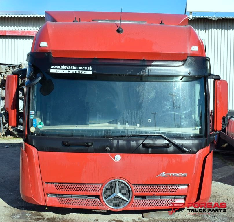 MERCEDES-BENZ ACTROS MP4 GIGA SPACE - Cabină pentru Camion: Foto 2 MERCEDES-BENZ ACTROS MP4 GIGA SPACE - Cabină pentru Camion: Foto 2