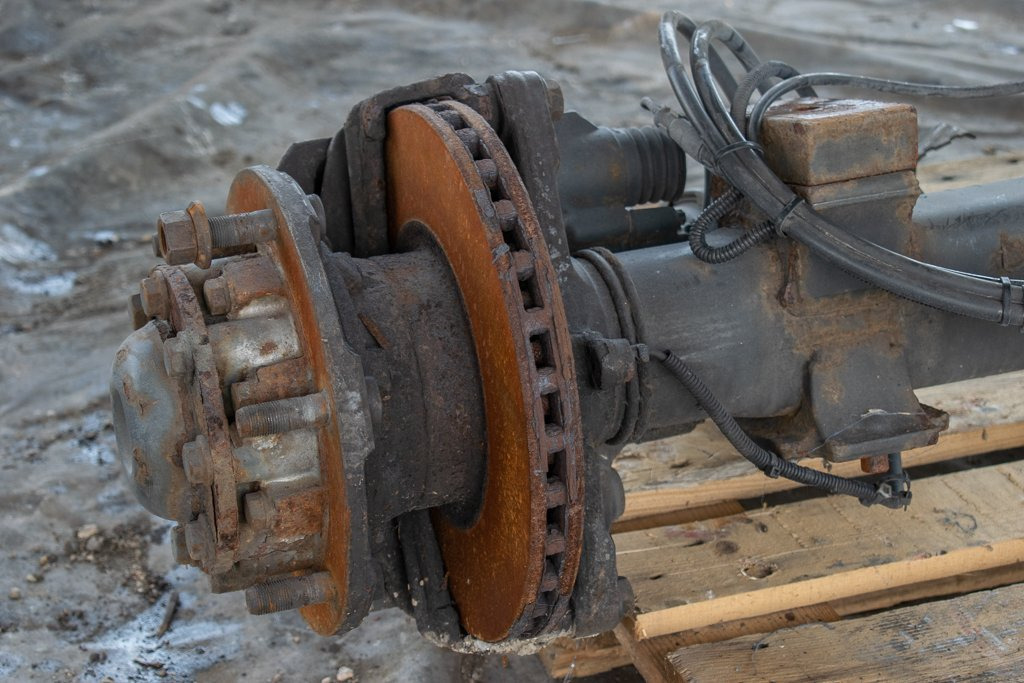 MERCEDES-BENZ ATEGO 6HOLE - PASSENGER - Etrier de frână pentru Camion: Foto 2 MERCEDES-BENZ ATEGO 6HOLE - PASSENGER - Etrier de frână pentru Camion: Foto 2