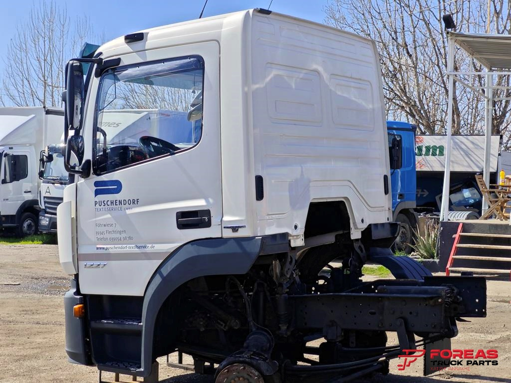 MERCEDES-BENZ ATEGO - EURO 6 - Cabină pentru Camion: Foto 4 MERCEDES-BENZ ATEGO - EURO 6 - Cabină pentru Camion: Foto 4