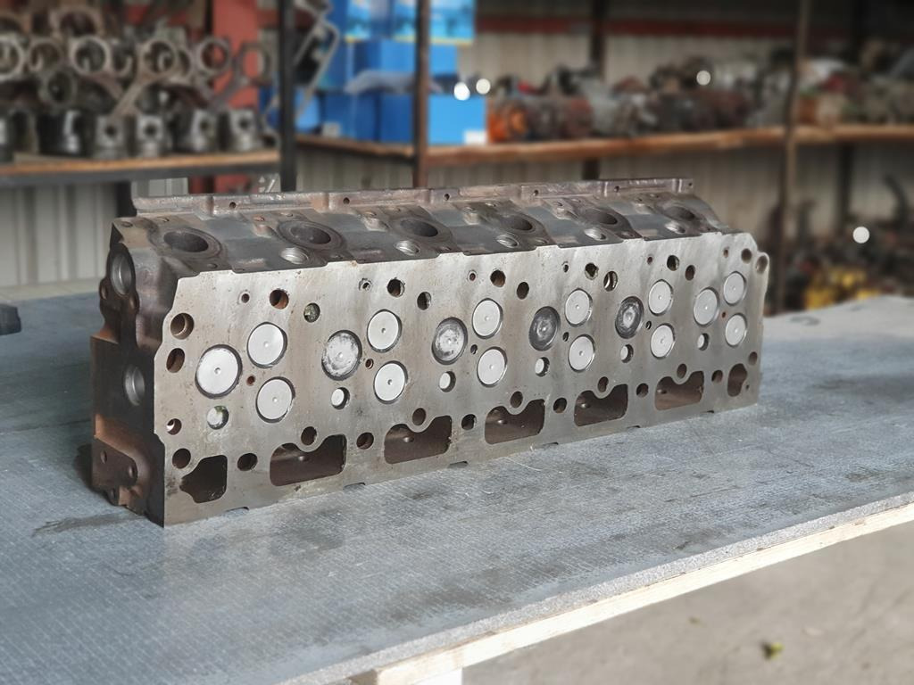 MERCEDES-BENZ ATEGO OM 906 - 6 CYLINDER - Chiulasă pentru Camion: Foto 2 MERCEDES-BENZ ATEGO OM 906 - 6 CYLINDER - Chiulasă pentru Camion: Foto 2