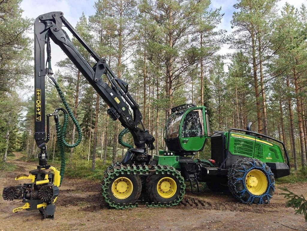 John Deere 1270 G - Harvester: Foto 2 John Deere 1270 G - Harvester: Foto 2