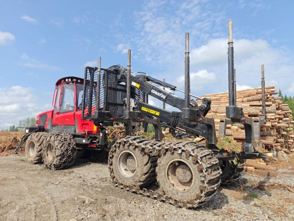 Komatsu 875 - Forwarder: Foto 3 Komatsu 875 - Forwarder: Foto 3